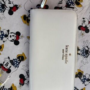 Kate Spade New York White Zip Around Wallet